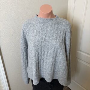H&M Cozy Gray Knit Cable Knit Oversized Sweater Sz S